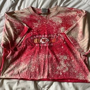 Kansas City Chiefs Red Bleached Crop Tee - NFL Logo